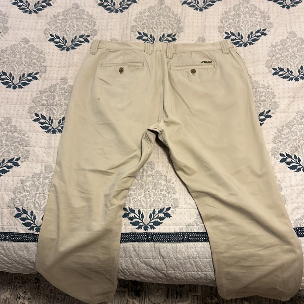Men’s Mountain Khaki pants 38x32, khaki